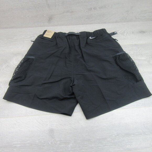 Nike ACG "Snowgrass" Cargo Shorts Mens Size Medium Black NEW - Picture 10 of 16